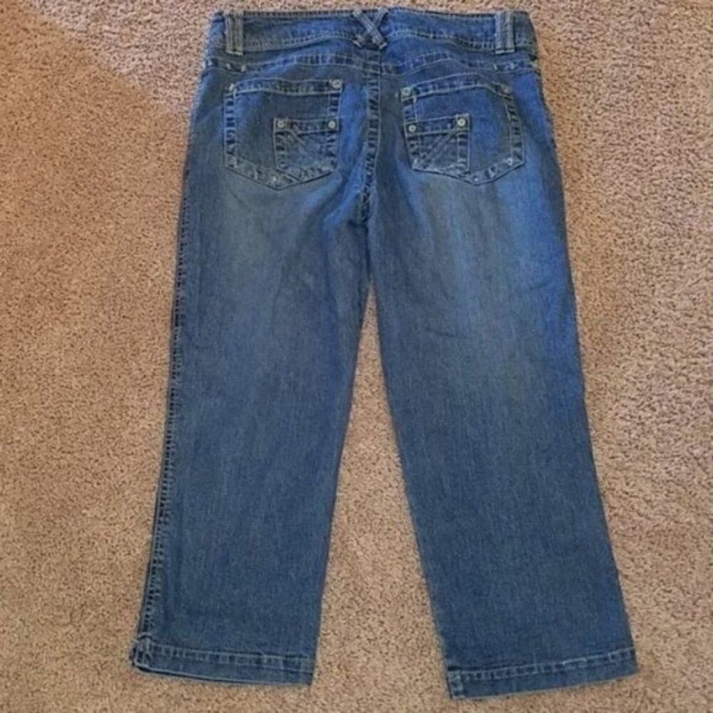 Vezucci Jeans Capris Cropped Pants Denim Woman's Size 10 WOMAN'S - Picture 3 of 10